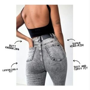 Chipre Denim high waist jeans NWOT size25